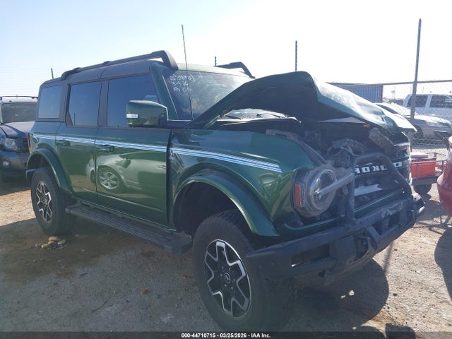 Salvage Ford Bronco Image