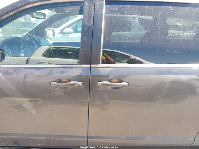 Dodge Grand Caravan Sxt