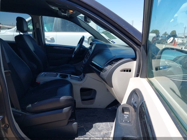 Dodge Grand Caravan Sxt