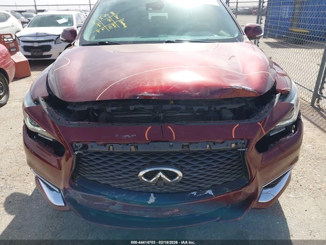 INFINITI Qx Luxe Awd