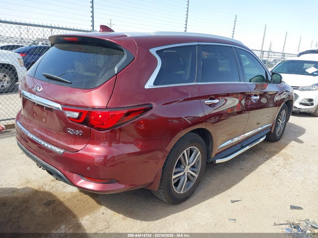 INFINITI Qx Luxe Awd