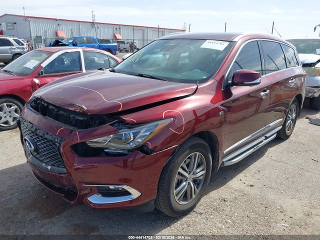 INFINITI Qx Luxe Awd