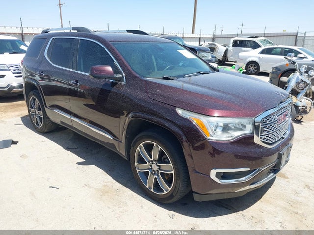 Salvage GMC Acadia Image