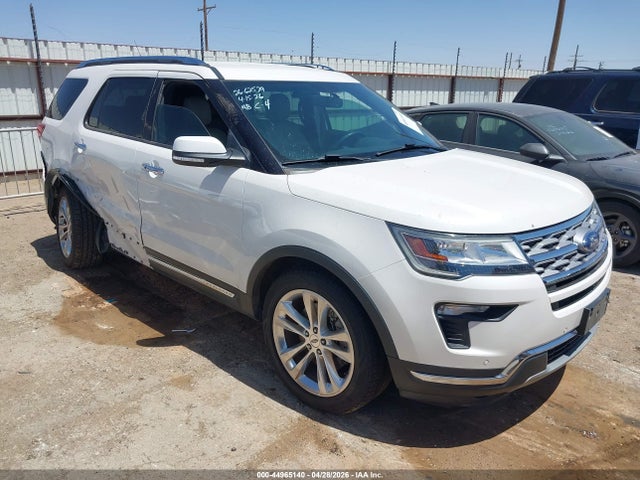 Salvage Ford Explorer Image
