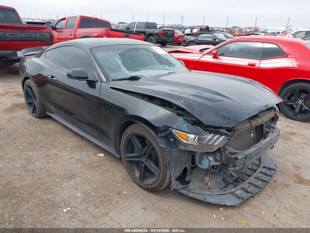 Salvage Ford Mustang Image