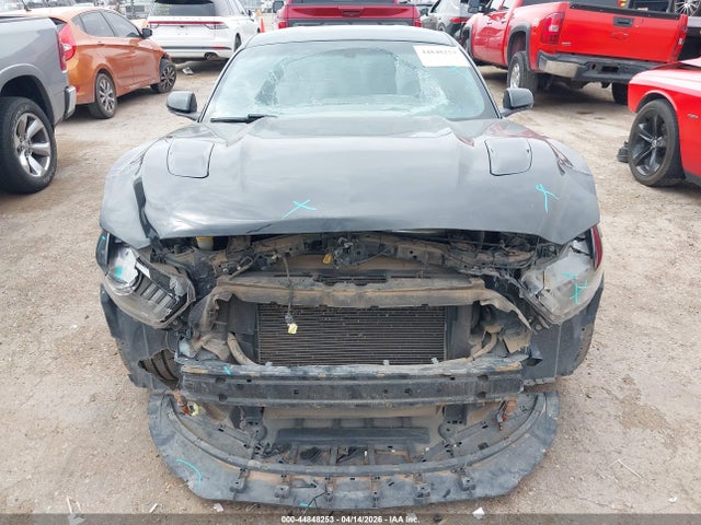 Ford Mustang Gt Premium