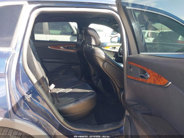 Lincoln MKX Select