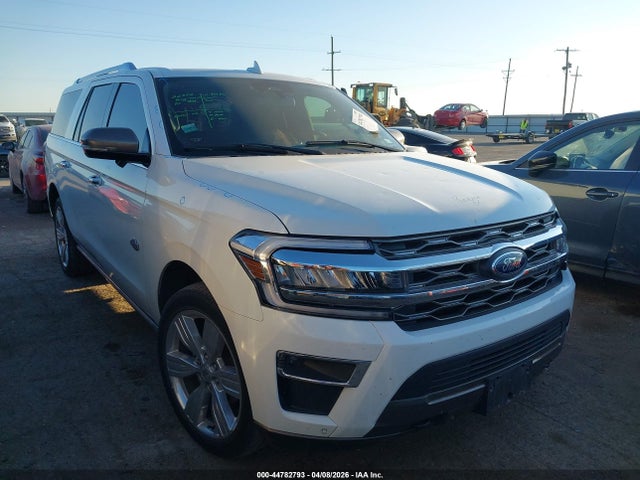 Salvage Ford Expedition Image