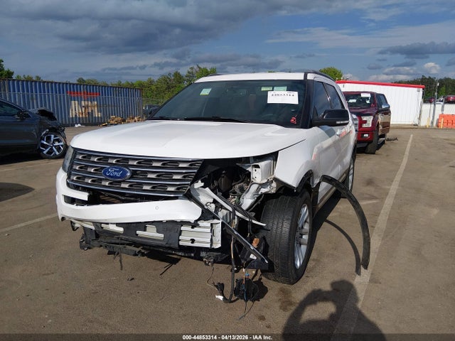 Ford Explorer Xlt