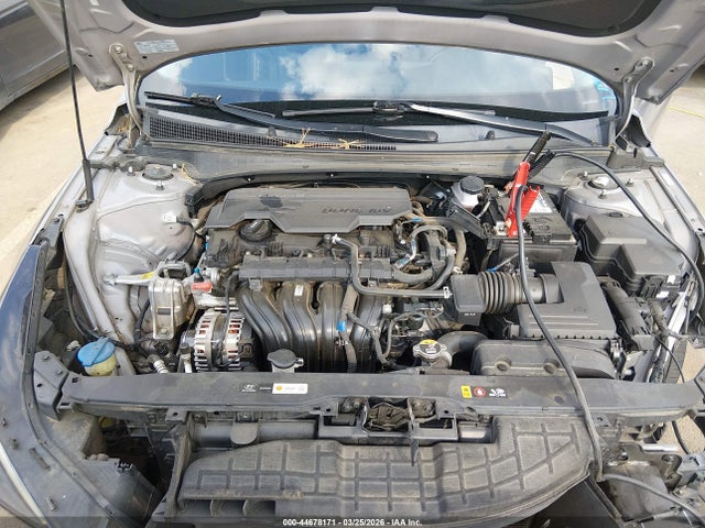 Hyundai ELANTRA Limited