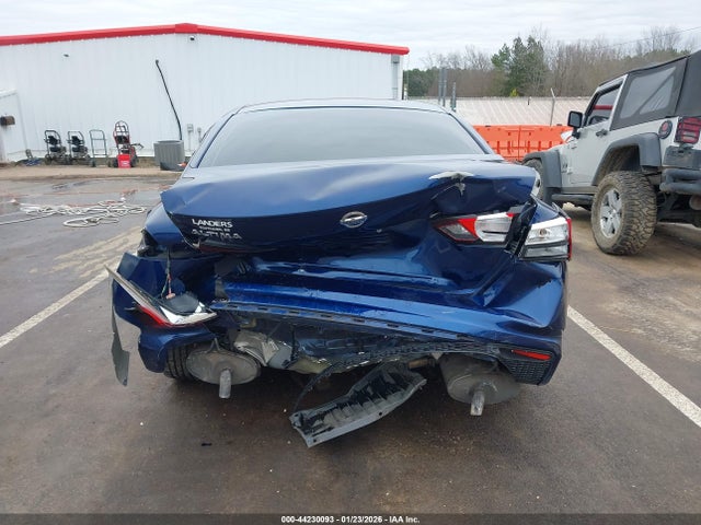 Nissan Altima S Fwd