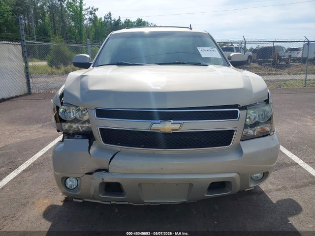 Chevrolet Suburban 1500 Lt1