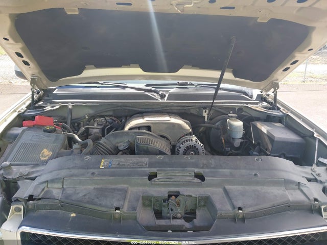 Chevrolet Suburban 1500 Lt1