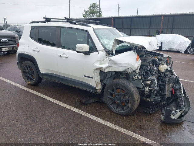 Salvage Jeep Renegade Image