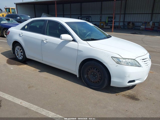 Salvage Toyota Camry Image