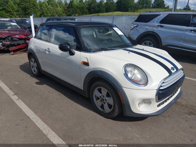 Salvage MINI Hardtop Image
