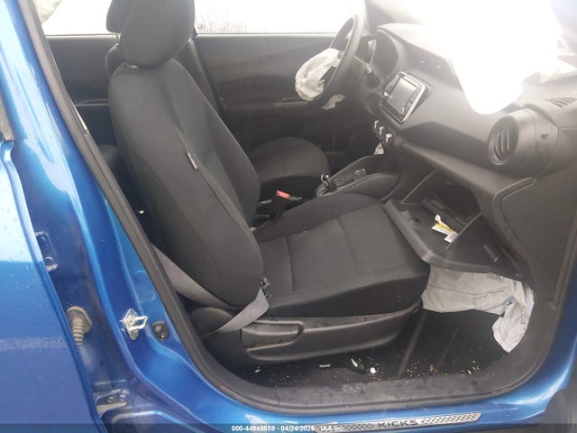 Nissan Kicks S Xtronic Cvt