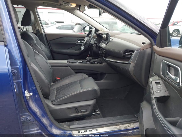 Nissan Rogue Platinum Intelligent Awd