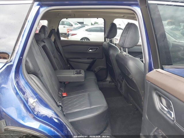 Nissan Rogue Platinum Intelligent Awd