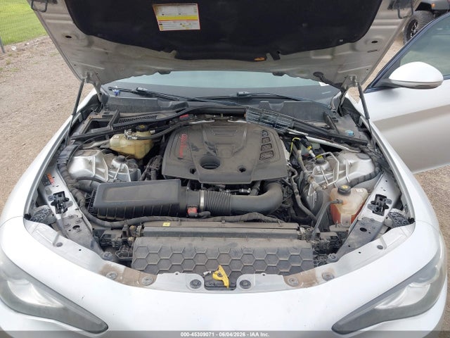 Alfa Romeo Giulia Ti Rwd