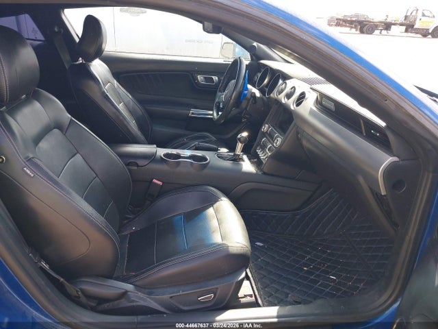 Ford Mustang Gt Premium