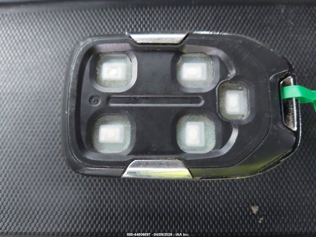 GMC Sierra 1500 4wd  Short Box Elevation