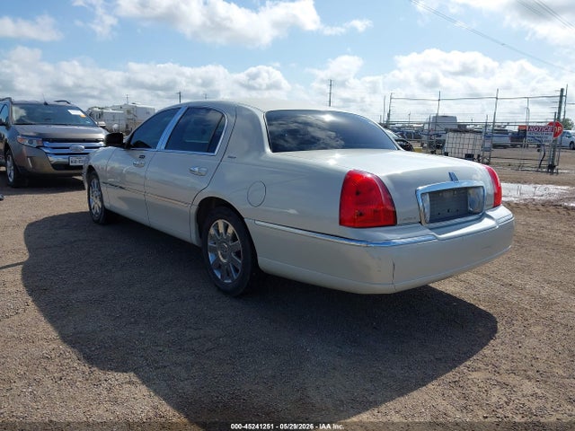 Lincoln Towncar Designer Series