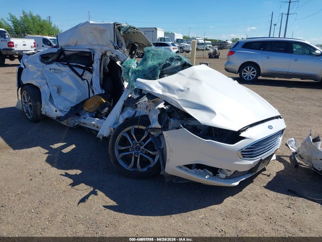 Salvage Ford Fusion Image