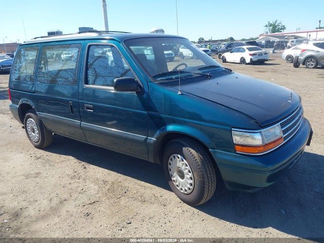 Salvage Plymouth Voyager Image