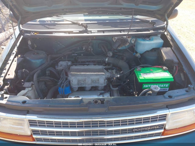 Plymouth Voyager