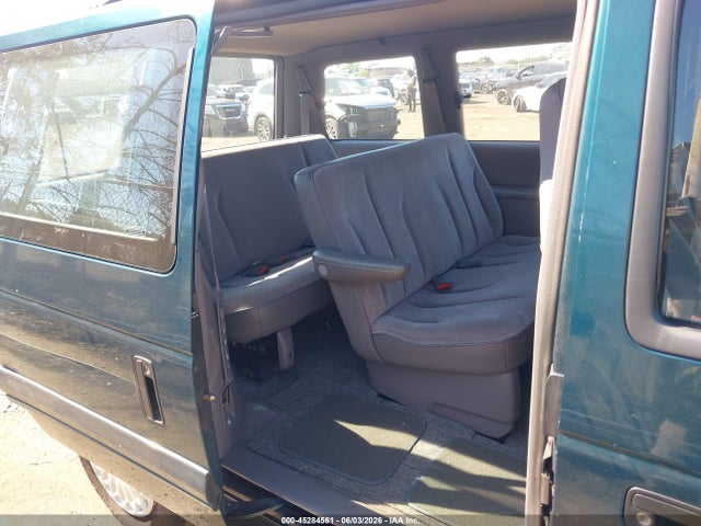 Plymouth Voyager