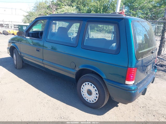 Plymouth Voyager