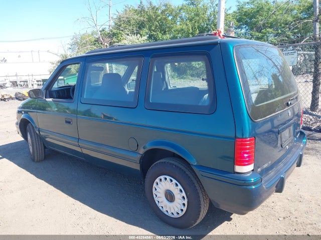 Plymouth Voyager
