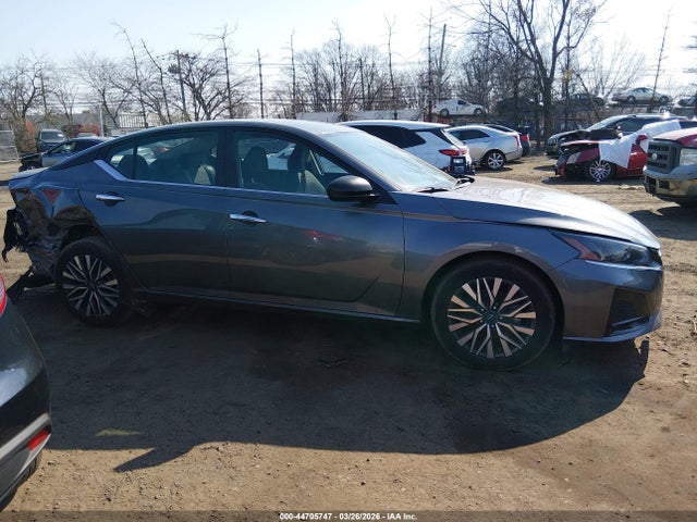 Nissan Altima Sv Fwd