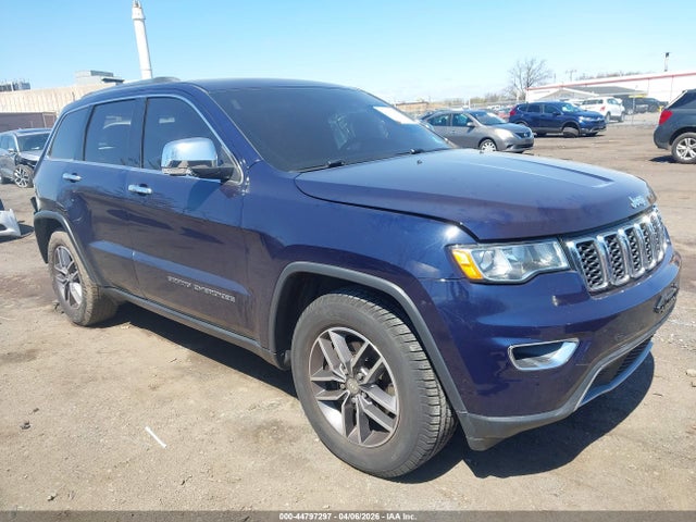 Salvage Jeep Grand Cherokee Image