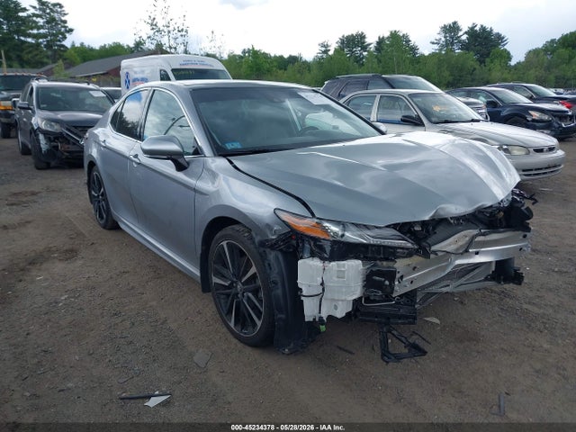 Salvage Toyota Camry Image