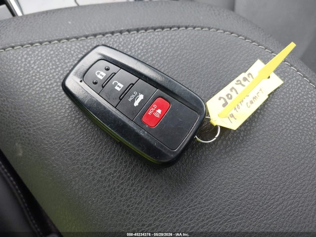 Toyota Camry Xse