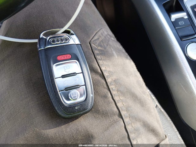 Audi A4 2.0t Premium