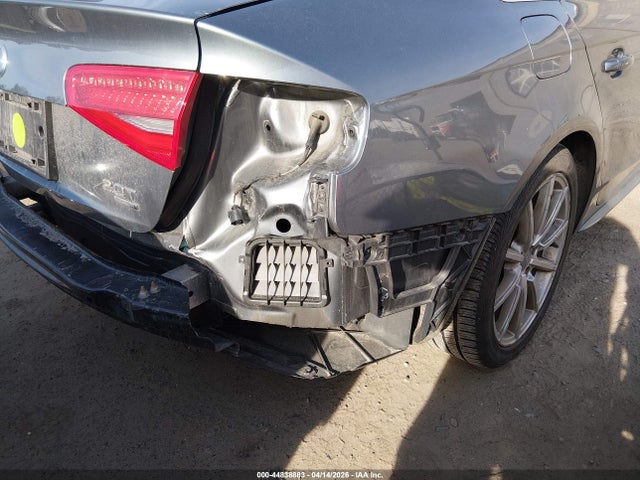 Audi A4 2.0t Premium
