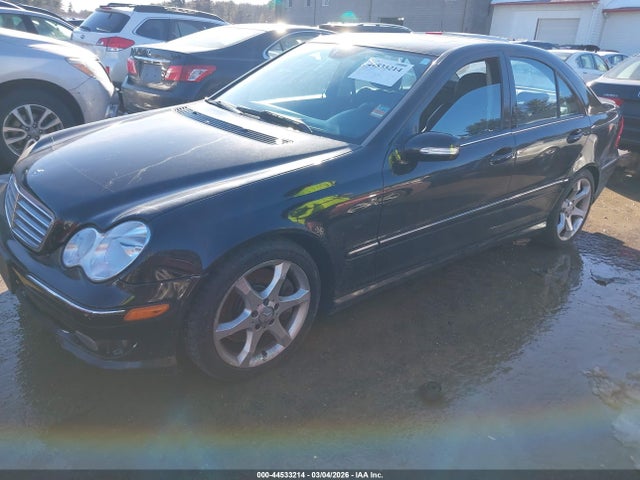 Mercedes-Benz C-Class Sport