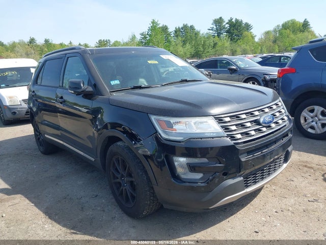 Salvage Ford Explorer Image