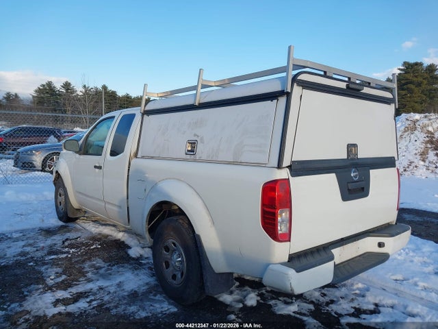 Nissan Frontier S