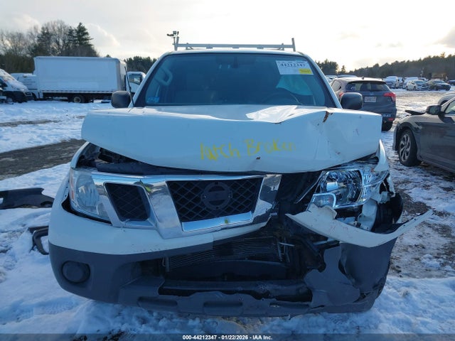 Nissan Frontier S