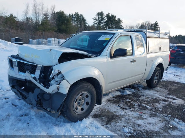 Nissan Frontier S