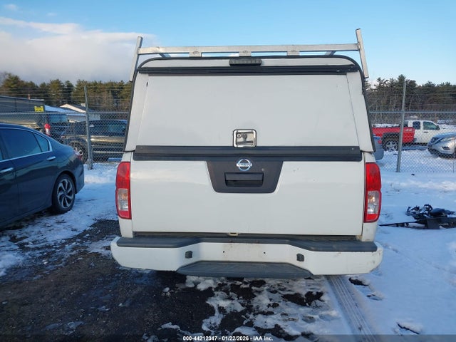 Nissan Frontier S