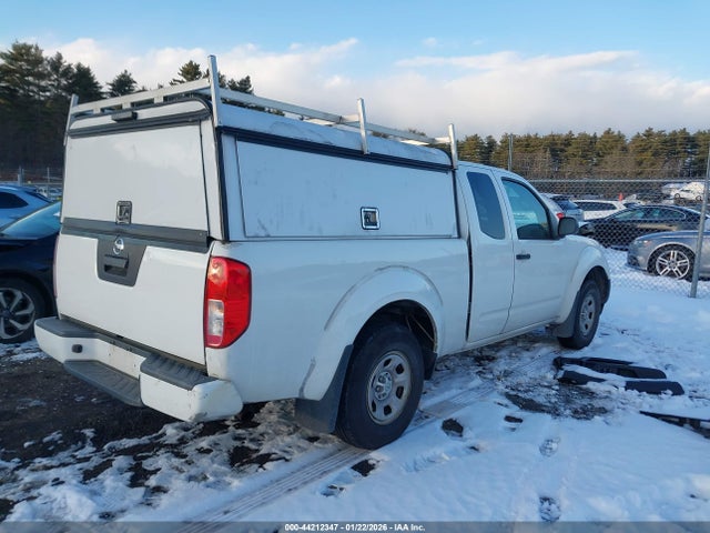 Nissan Frontier S