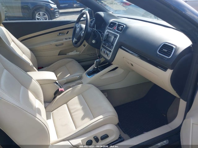 Volkswagen Eos Lux