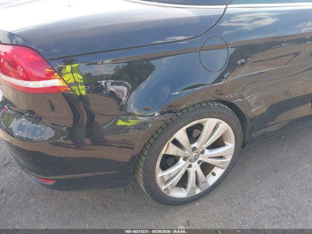 Volkswagen Eos Lux