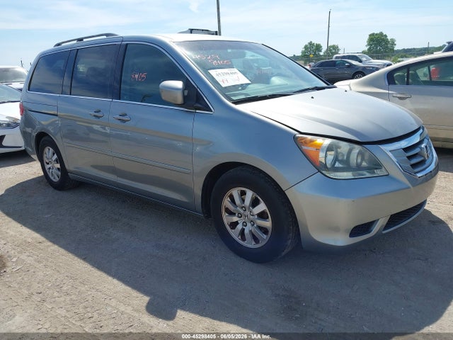 Salvage Honda Odyssey Image