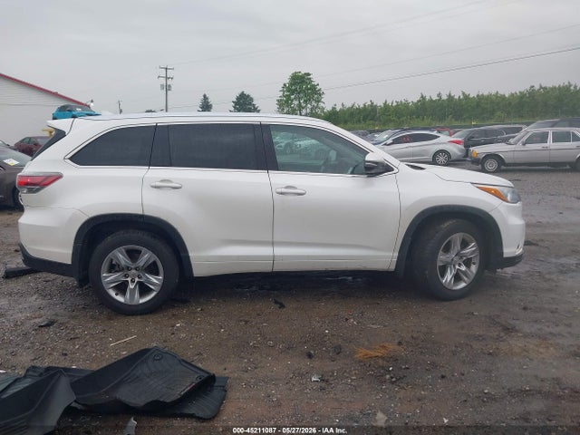 Toyota Highlander Limited V6
